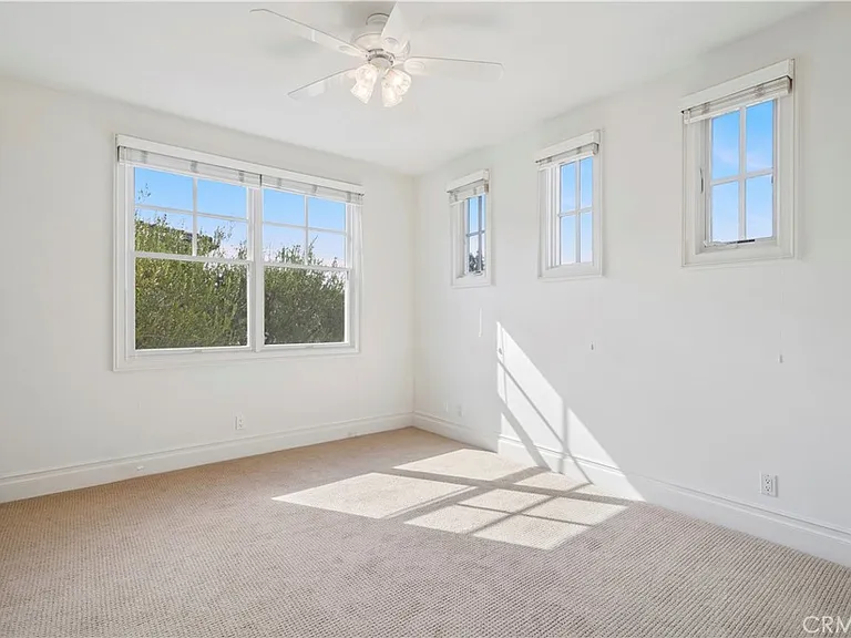 15 Jupiter Hills Dr — Photo 26