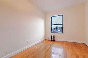 Rented by Hillel Realty Group