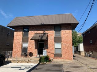136 Oneida St APT 3, Pittsburgh, PA 15211