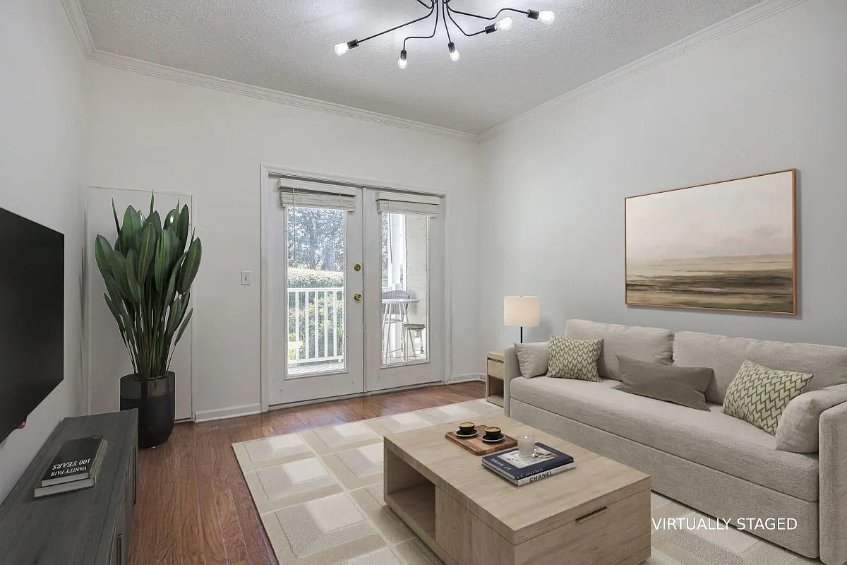 1 bed, 584 sqft, $1,600 — Photo 1