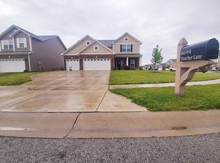 8694 Thatcher Ln, Avon, IN 46123
