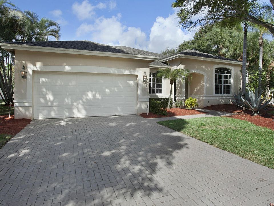 1st image of 2 Lake Eden Dr