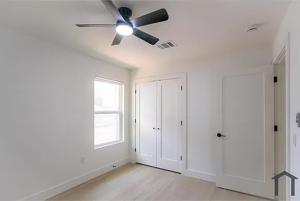 2 bed, 856 sqft, $1,850 — Photo 4