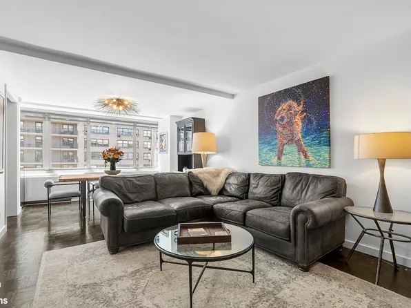 315 W 70th St APT 16L, New York, NY 10023