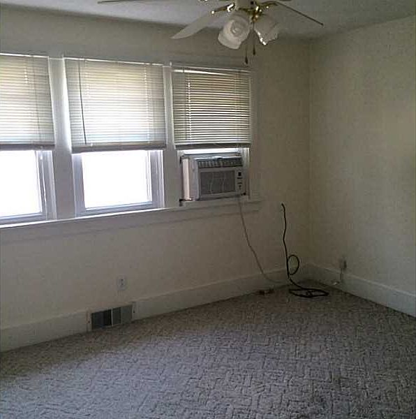 2nd image of 4111 Old William Penn Hwy