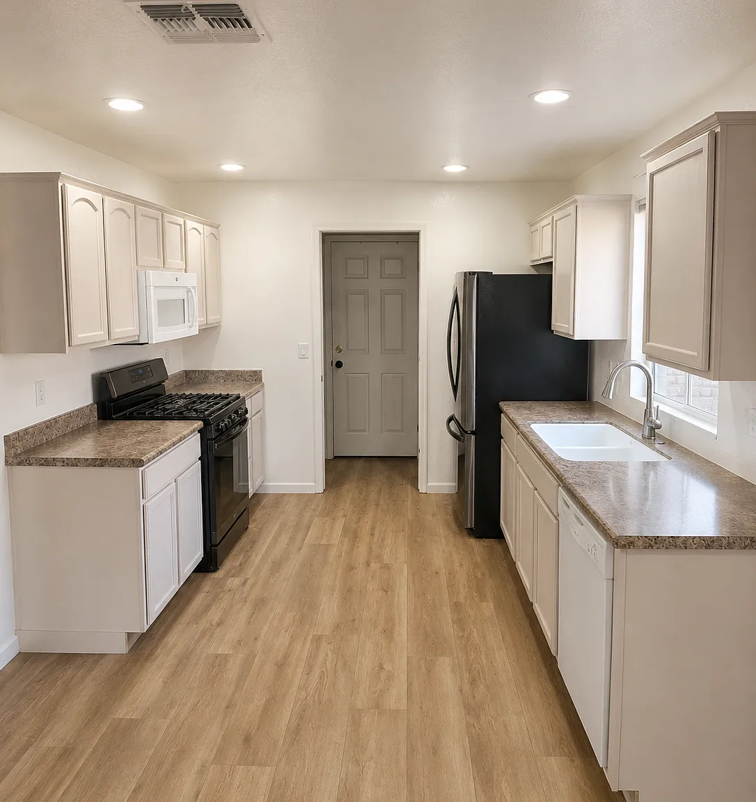3 bed, 1485 sqft, $2,000 — Photo 1