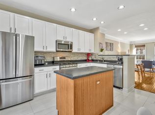 4158 Timber Log Way, Fairfax, VA 22030