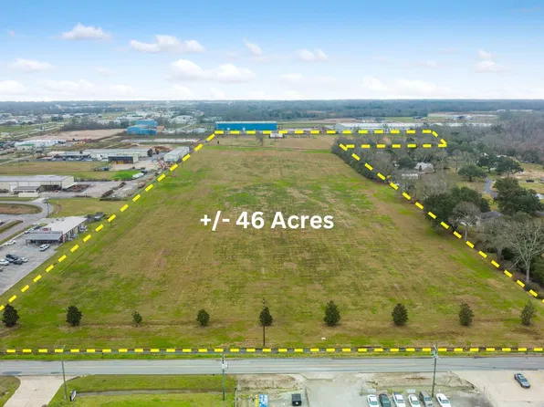 1050 Smede Hwy, Broussard, LA 70518