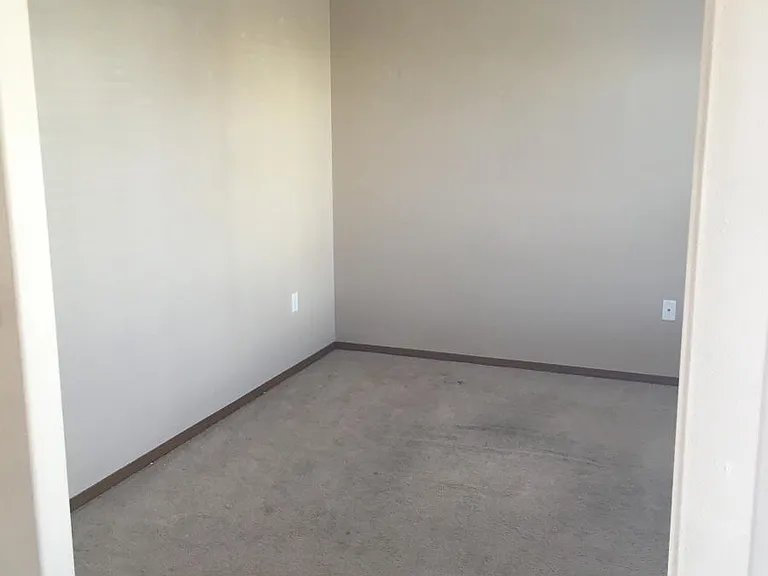 1705 W Virginia St — Photo 10