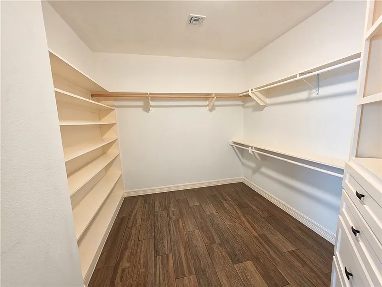 4129 Karo Dr — Photo 22