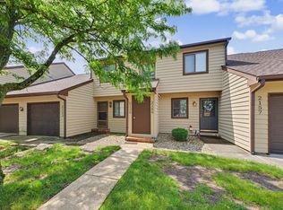 2155 Harbortown Cir Unit 2155, Champaign, IL 61821