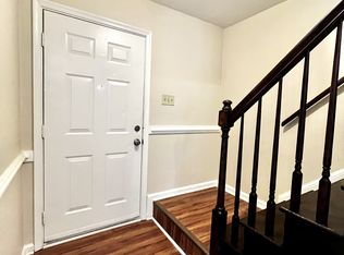 2032 Lyndora Rd, Virginia Beach, VA 23464