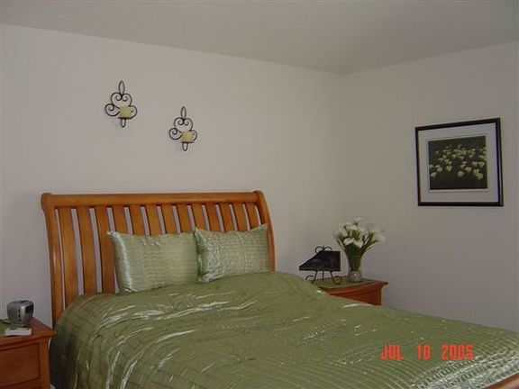 2nd image of 7437 Oxford Garden Cir