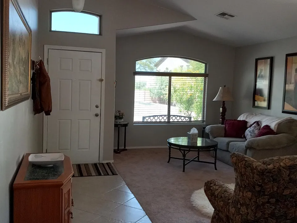 17107 S Golden Sunrise Pl