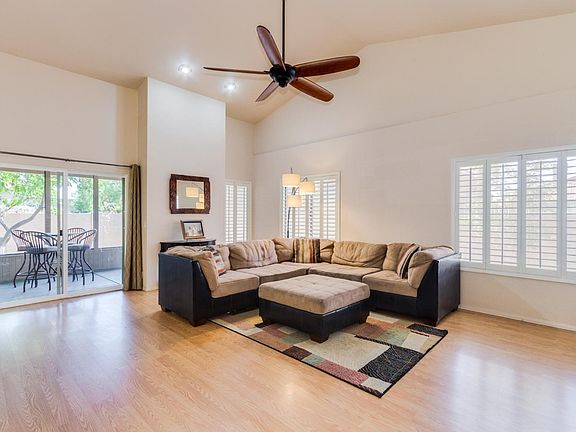 3rd image of 8848 E Mescal St