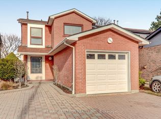 290 Braymore Blvd, Toronto, ON M1B 2H4