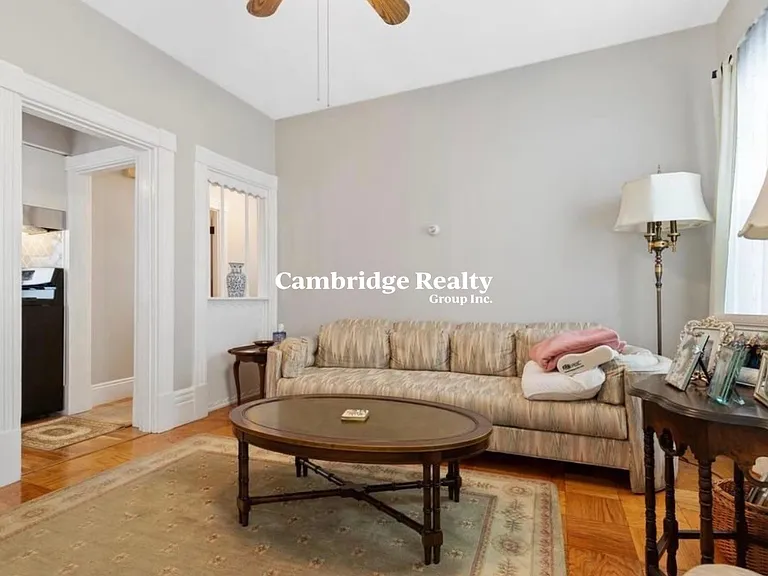 52 Valley St #1 — Photo 2