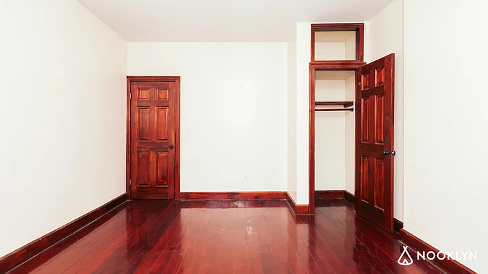 Rented by Nooklyn NYC LLC | media 31