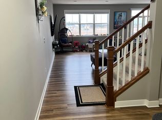 7266 Yellowstone Ct N, Maple Grove, MN 55311