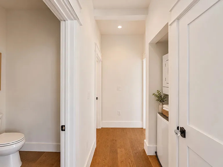 67 E Clinton Ave #A — Photo 5