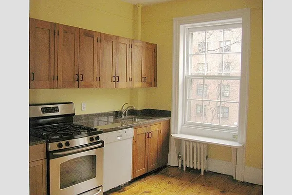 Rented by Stribling | media 22