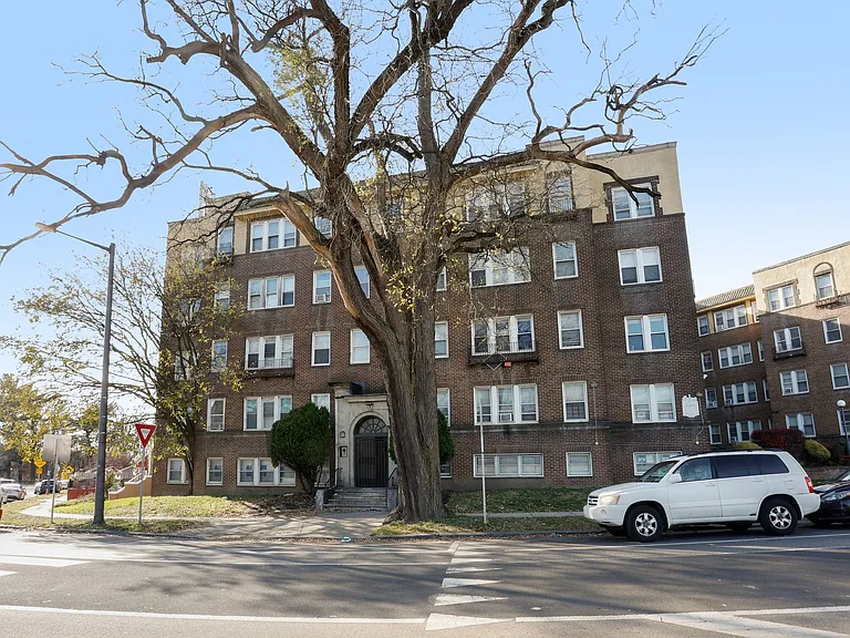 Hoffman B — Photo 6