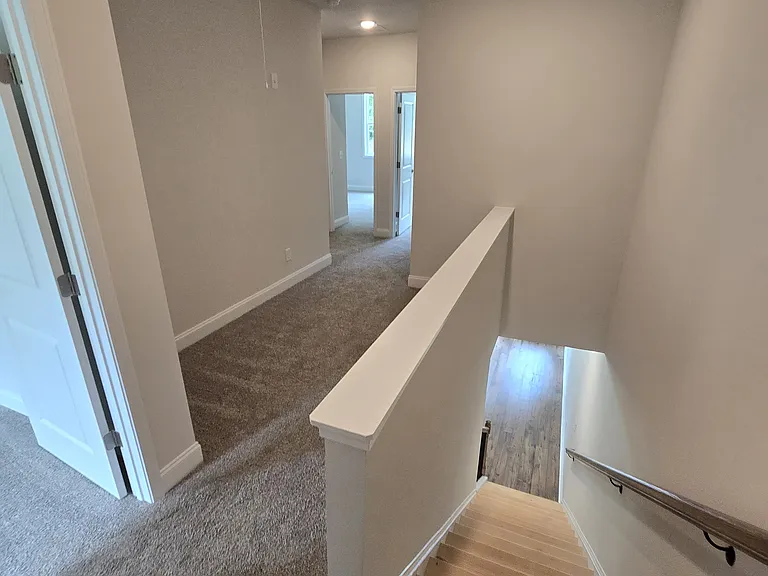 1302 Ainsworth Aly — Photo 24