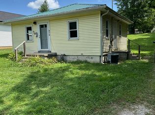 212 S Mill St, Vine Grove, KY 40175