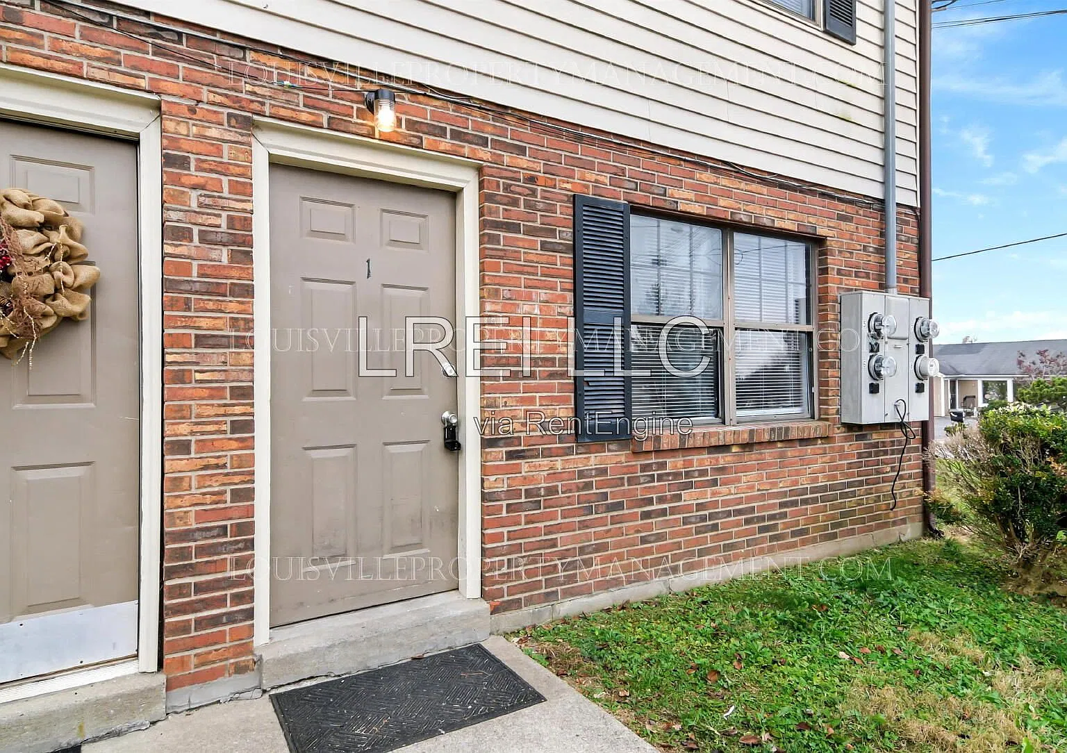 621 Westport Rd — Photo 2