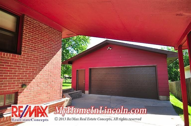 1st image of 4060 S 20th St