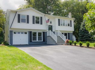 701 Millbrook Rd, Brick, NJ 08724