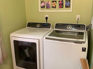 10 Holly Tree Ln, Wareham, MA 02571