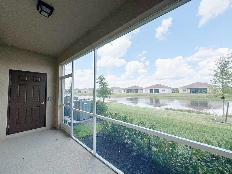 2800 Blossom Way — Photo 23