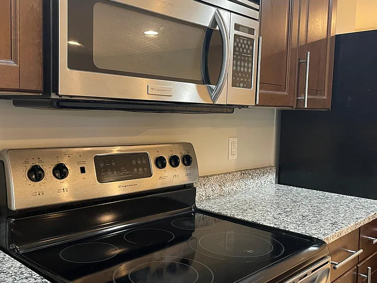 306 Rhode Island Ave NE #B — Photo 12