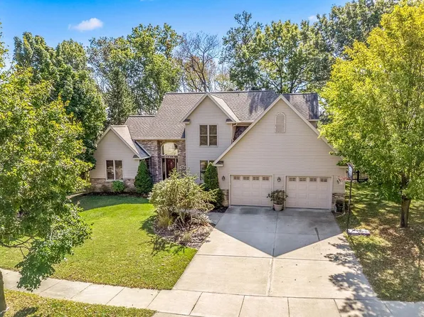 47 Harrison Ln, Reedsburg, WI 53959