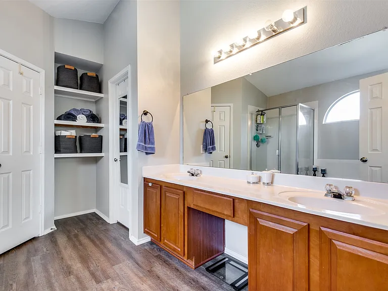 1900 Juniper Dr — Photo 18