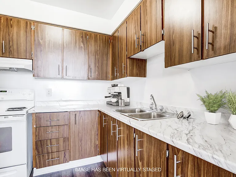 101 Robson Rd — Photo 22