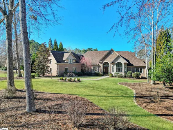 838 Inverness Cir, Spartanburg, SC 29306