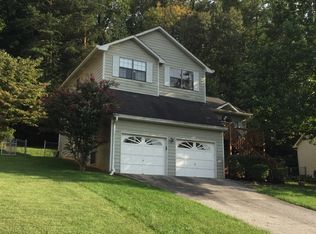 9516 Trails End Rd, Knoxville, TN 37931