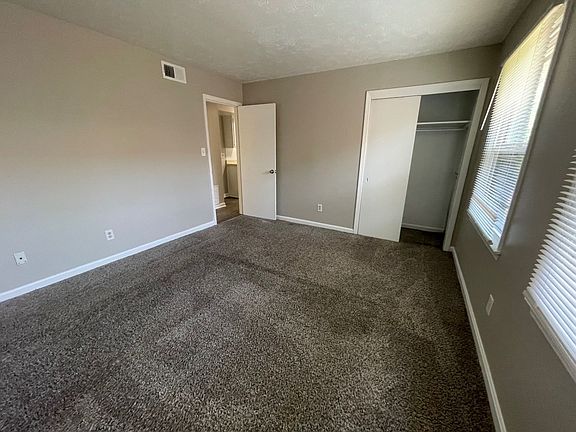 4th image of 1029 Cross Keys Rd #13