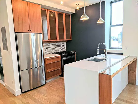 Rented by Compass | media 23