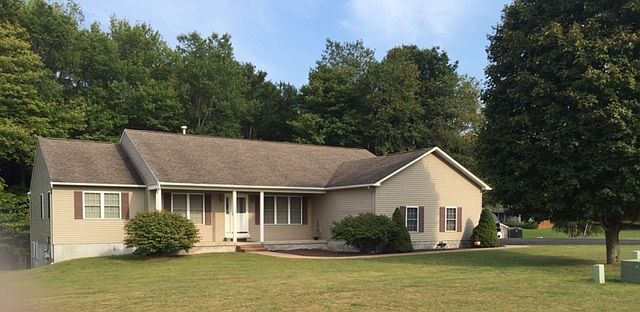 1st image of 14 Phyllis Ln