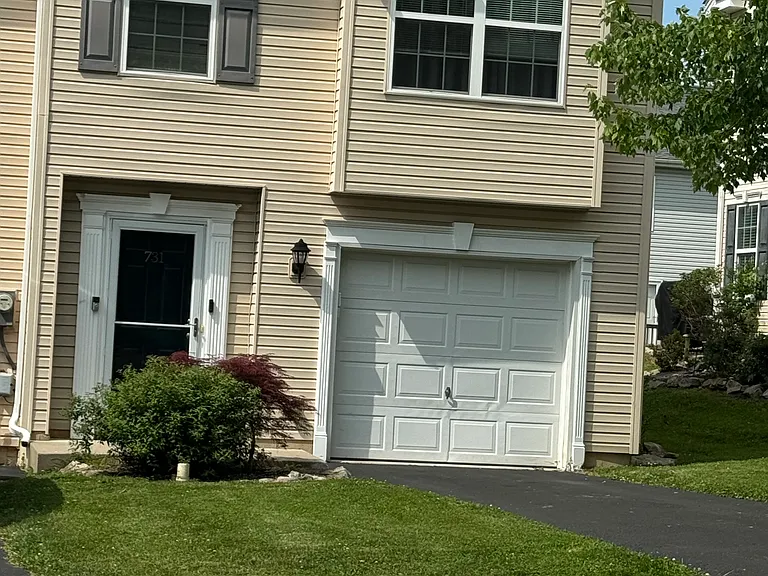 731 Trout Creek Ln — Photo 24