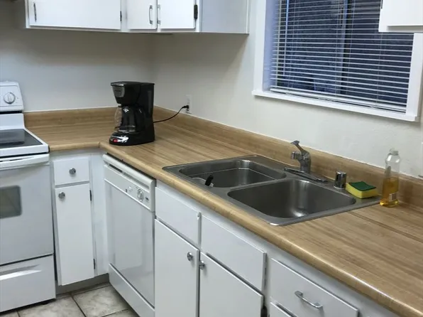 1729 Jupiter Ct #13, Las Vegas, NV 89119