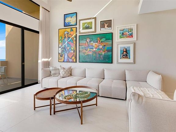 4th image of 190 Candelero Penthouse 129