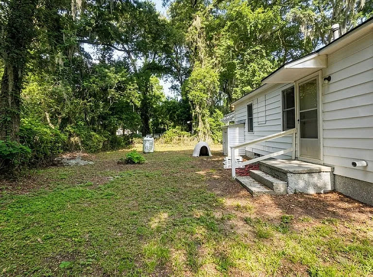 20 Youmans Dr — Photo 17
