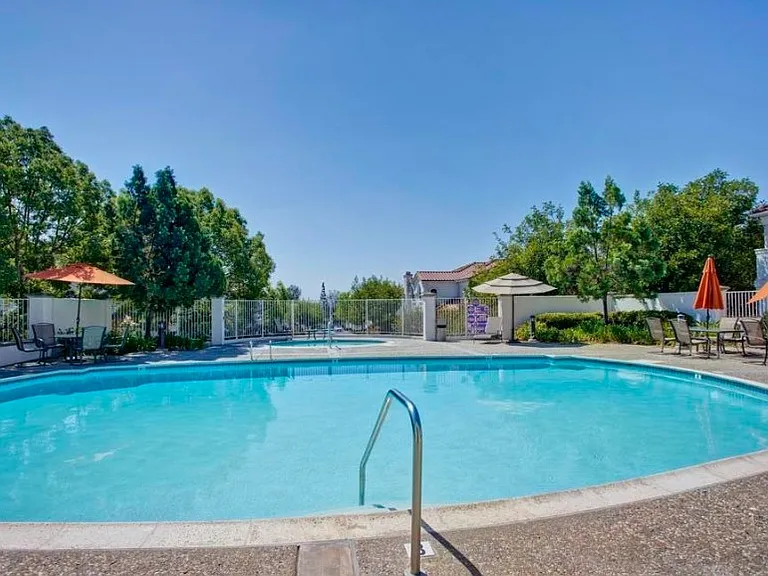 1888 Matin Cir — Photo 80