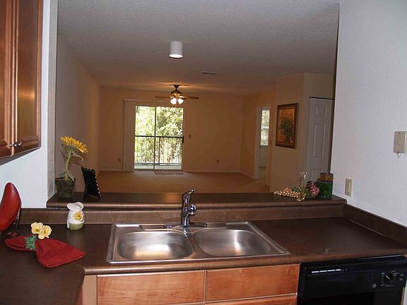 3rd image of 7 Arbor Club Dr Unit 214
