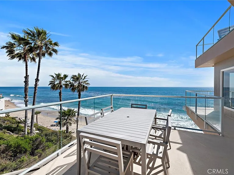 603 S Coast Hwy #A — Photo 1
