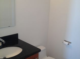 708 NE 3rd Ave, Fort Lauderdale, FL 33304